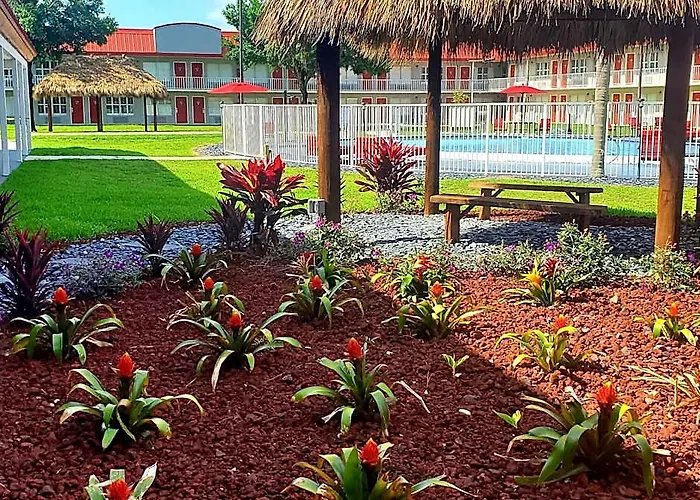 Vero Beach Inn & Suites